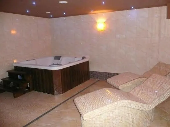 格但斯克戈尼基酒店 酒店 Przejazdowo