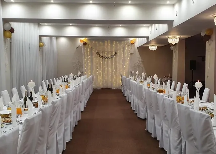 格但斯克戈尼基酒店 3* Przejazdowo